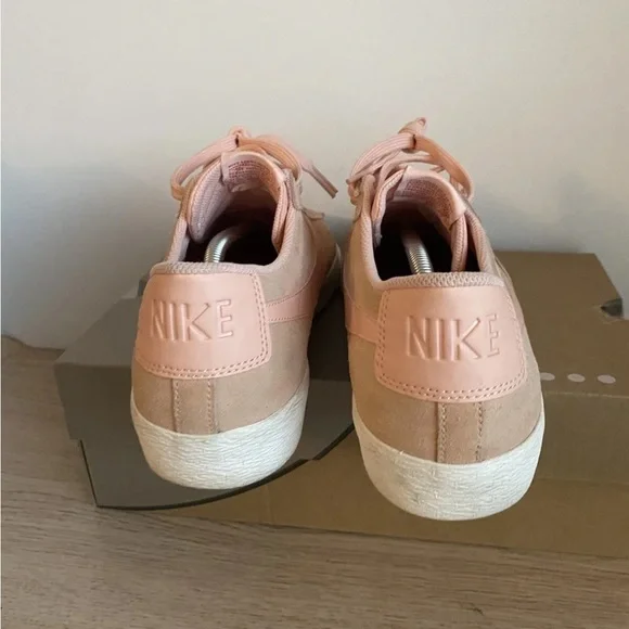 Nike SB Blazer Low Pink Orange Suede Lace-Up Sneakers 371760-801- Mens Size 12 - Picture 6 of 11